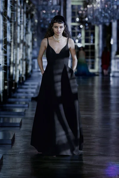 Look 57